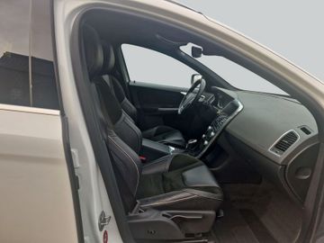 Volvo XC60 - 12