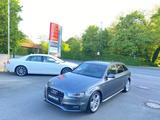 Audi A4 Avant 2.0 TDI 3x S-LINE XENON NAVI 18" SHZ - Audi A4: 3.2
