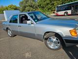 Mercedes-Benz E280 bj 93 Mercedes Oldtimer Aktienpreis - Mercedes-Benz E 280 aus 1993