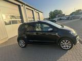 Volkswagen up  cross up  - gebrauchte VW up! aus dem Jahr 2014