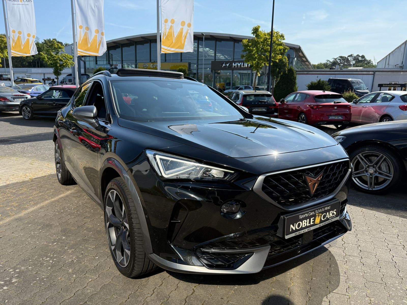 Fahrzeugabbildung CUPRA Formentor VZ e-Hybrid PANO LED NAVI ALU