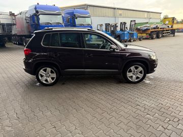 Volkswagen Tiguan - 6