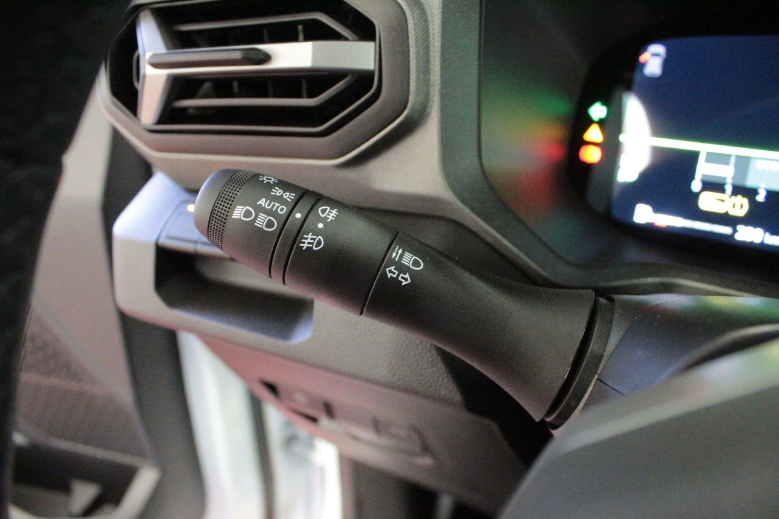 Fahrzeugabbildung Dacia Bigster Hybrid 155 Journey *Winter-*City-Paket*