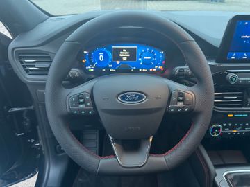 Ford Kuga 1.5 EcoBoost ST-Line NaviAHK