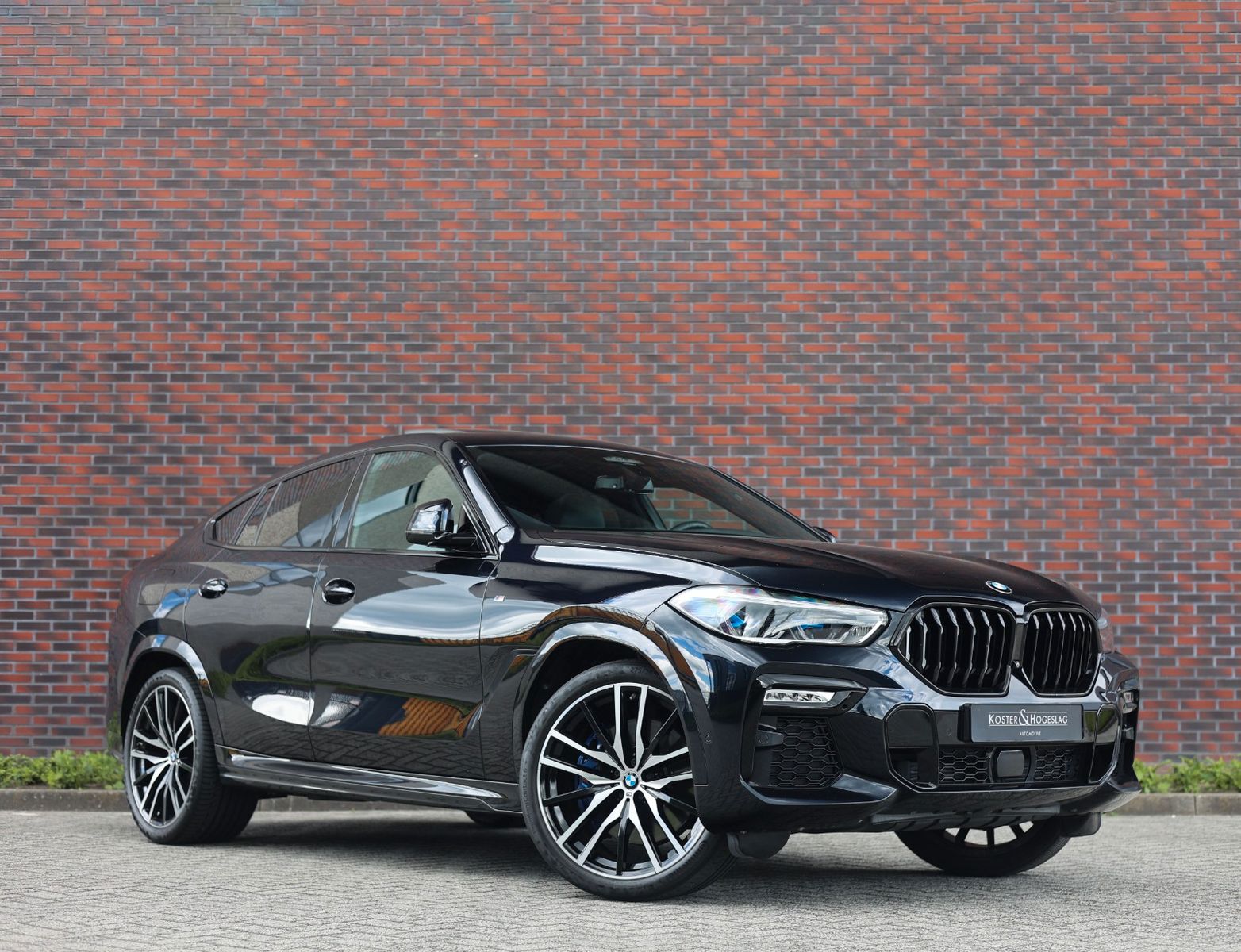 BMW X6 40i xDrive | Pano - Massage - Bow&amp;Wil