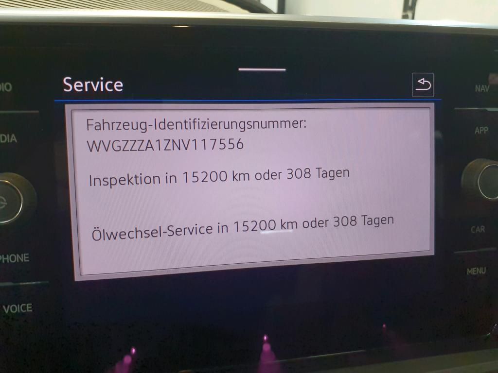 Volkswagen T-Roc Style 1.5 TSI DSG AHK*RFK*PDC*Tempo*Klima