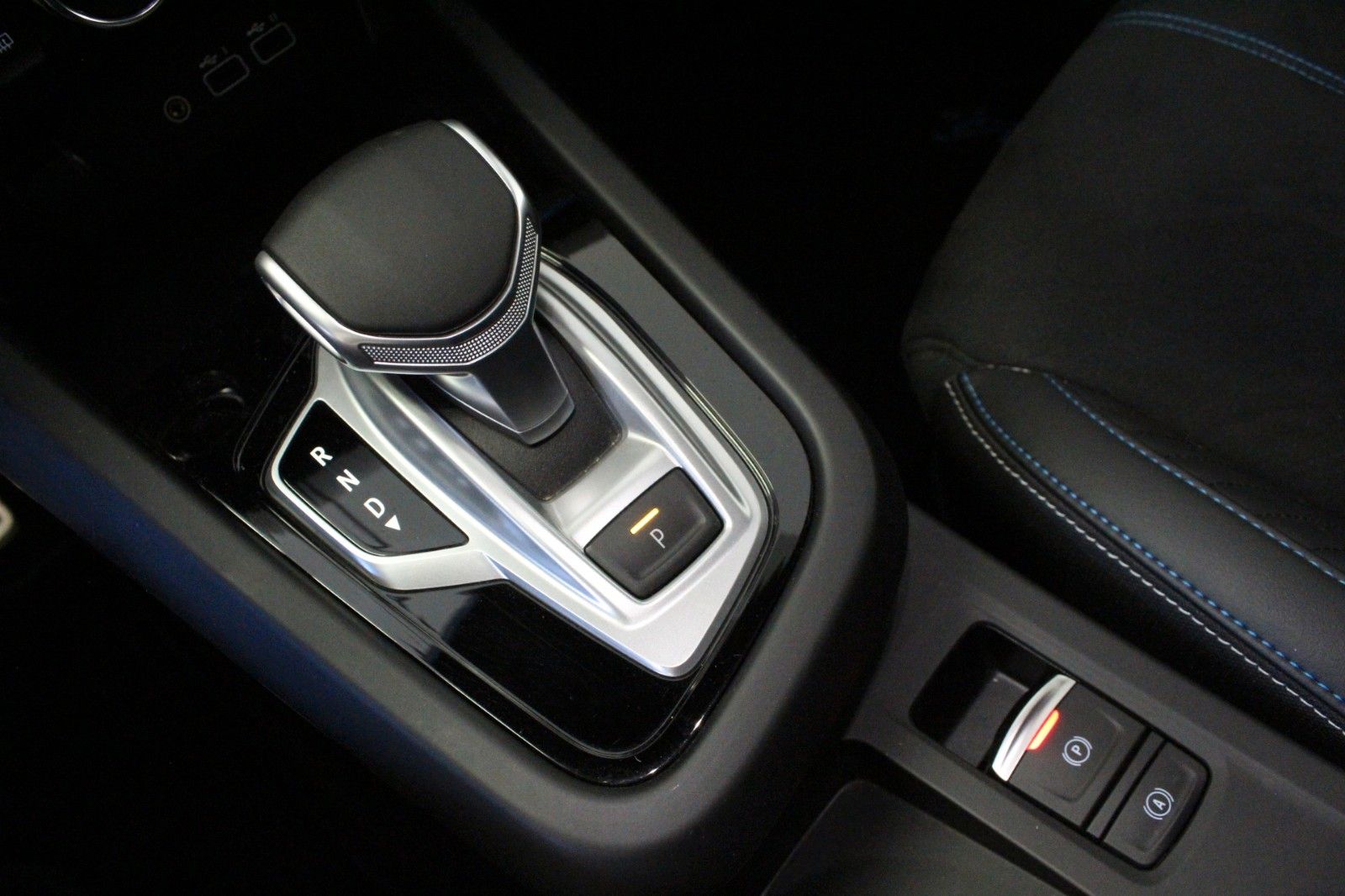Fahrzeugabbildung Renault Arkana E-Tech Full Hybrid 160 Esprit Alpine