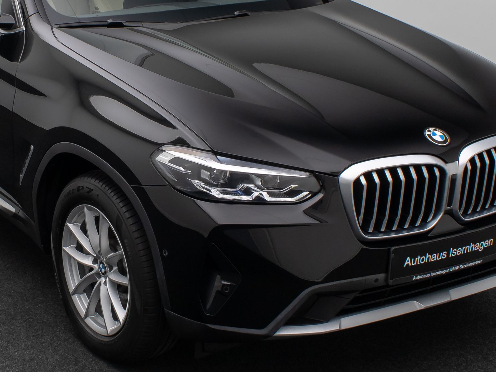 Fahrzeugabbildung BMW X3 xD30d H/K DAB Kamera Leder Panorama MSport