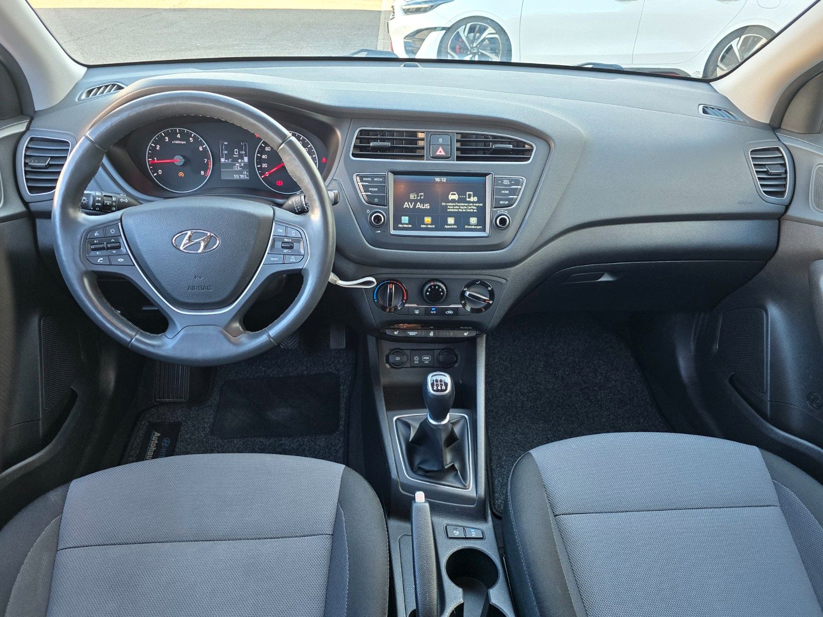 Fahrzeugabbildung Hyundai i20 1.2 62kW YES! Kamera