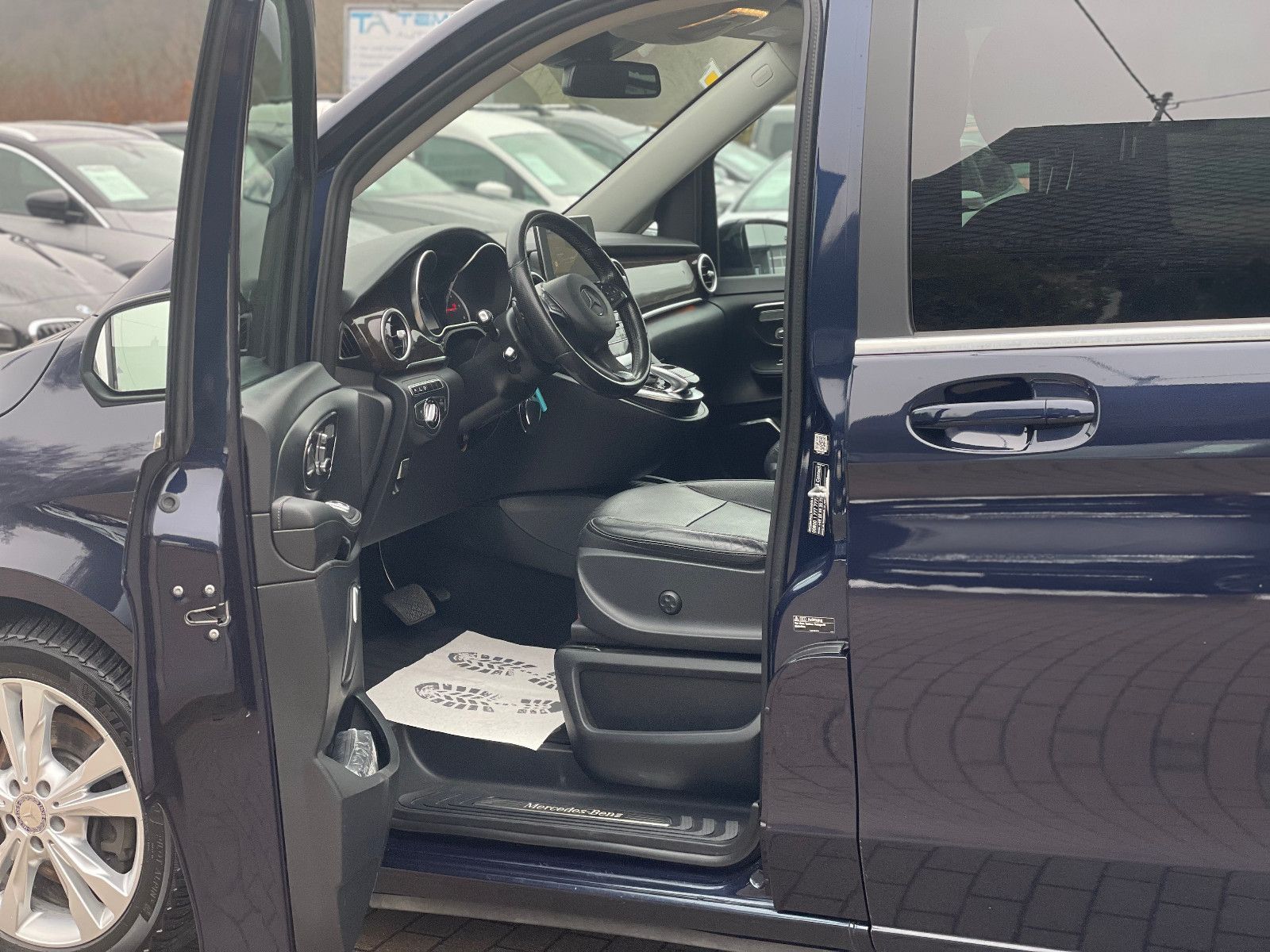 MERCEDES-BENZ V 250, 2015, Diesel, 190 PS