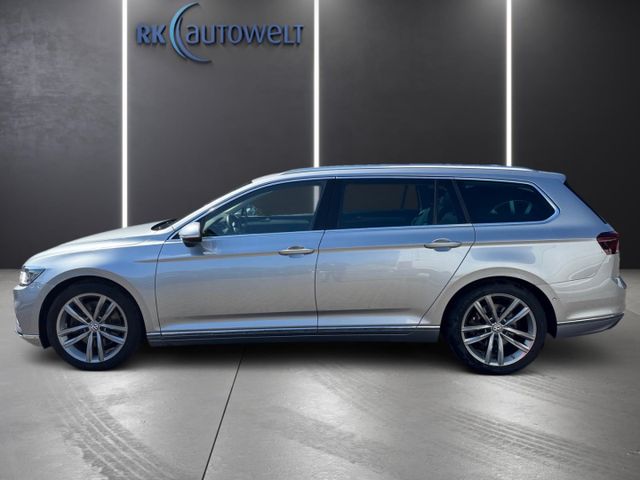 Passat Elegance 4Motion 2.0 TDI AHK Head-Up Lede