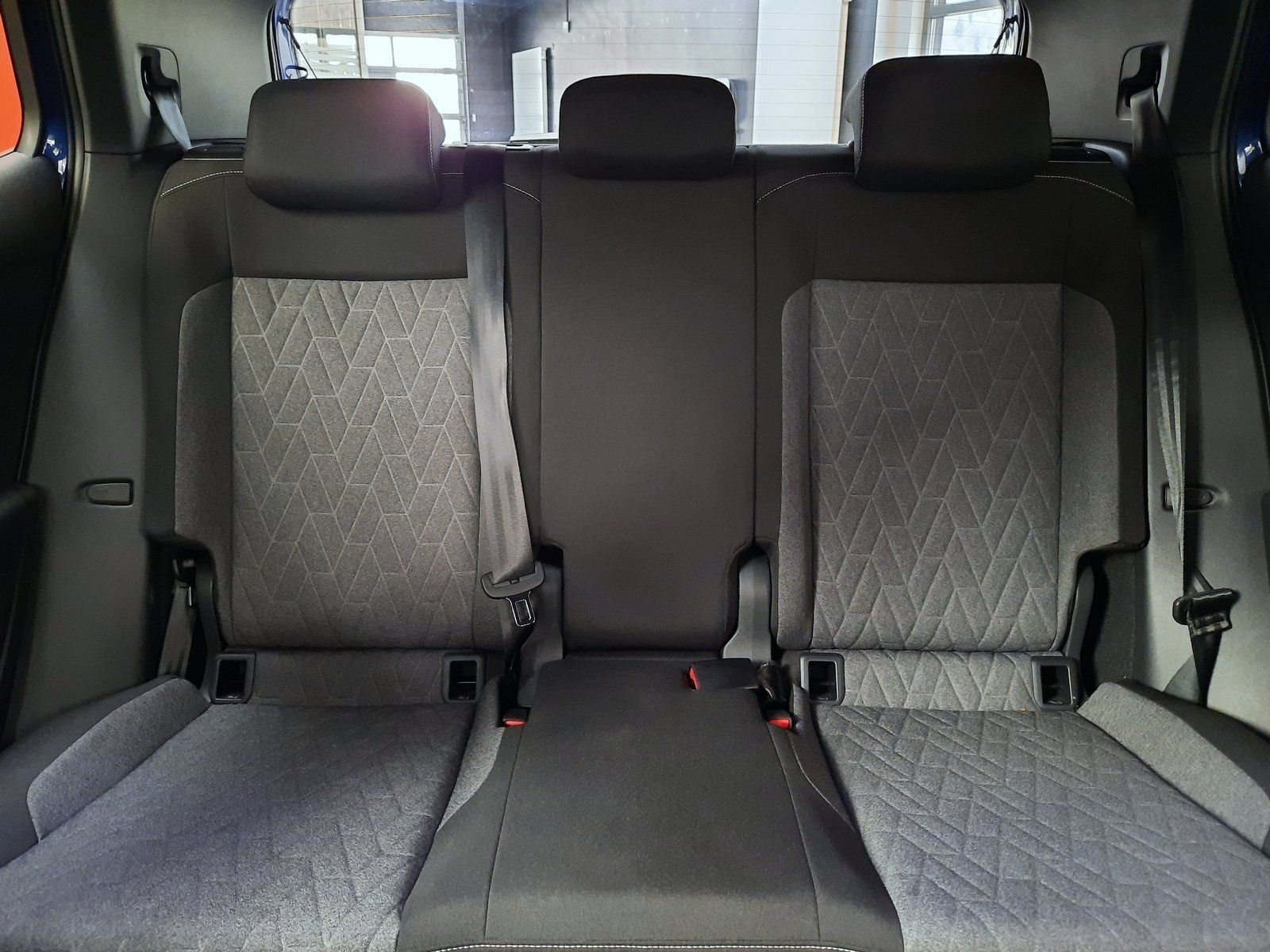 Fahrzeugabbildung Volkswagen T-Cross Move TSI *AHK*Cam*Navi*LED*PDC*Sitzhzg*