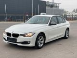BMW 320 i Lim. Automatik AHK PDC 2.Hand - BMW 320 Gebrauchtwagen in Wiesbaden