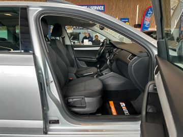 Skoda Octavia Combi Ambition *CNG*BI-XENON*TEMPOMAT