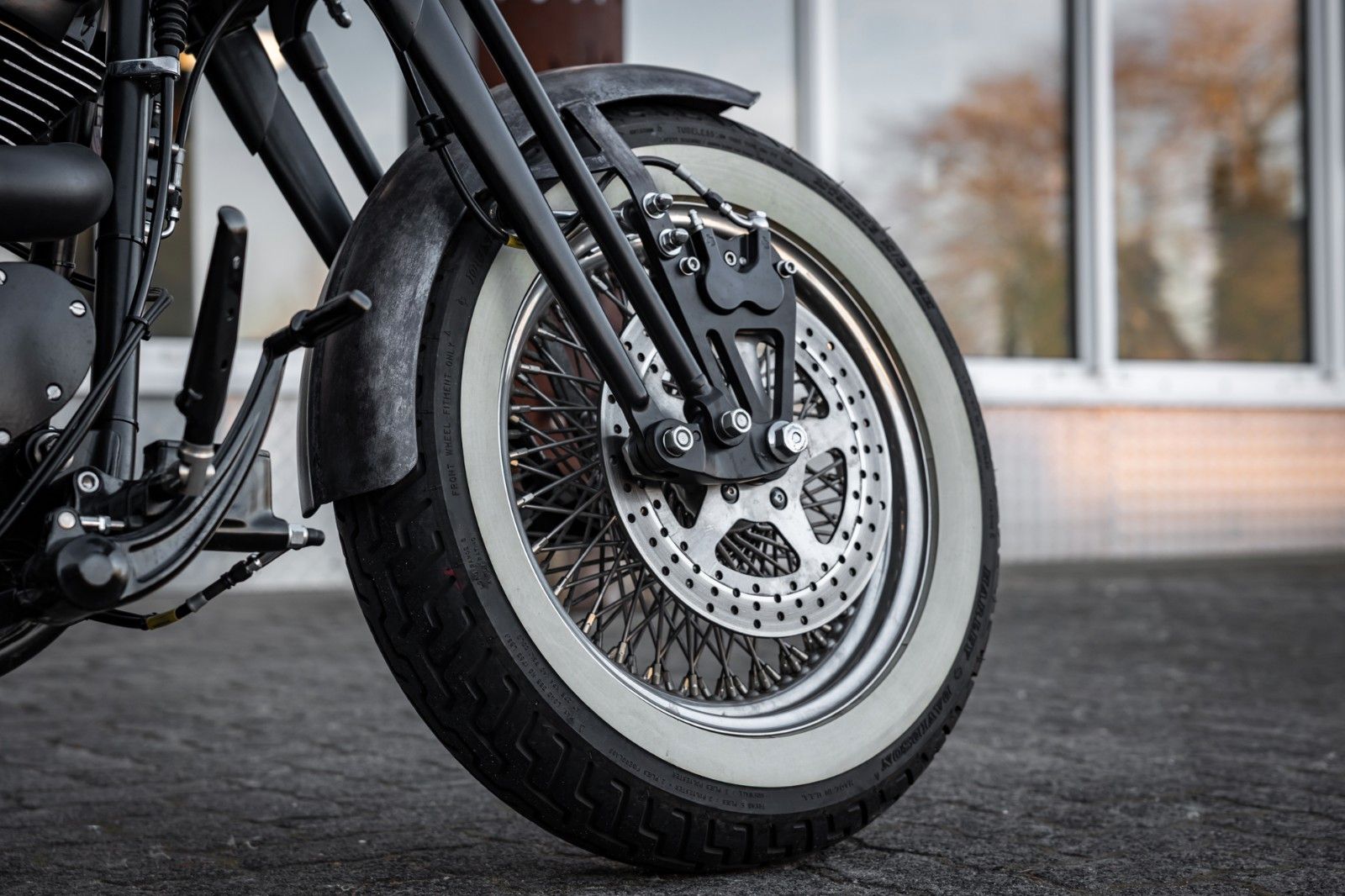 Fahrzeugabbildung Harley-Davidson Softail FAT BOY FLSTF - CUSTOM UMBAU - VERGASER