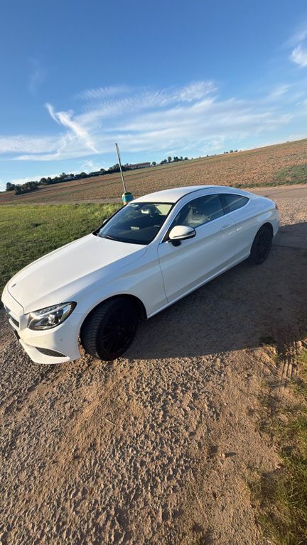 Image of Mercedes-Benz C 200