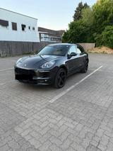 Porsche Macan - - - Porsche Macan Gebrauchtwagen in Hamburg