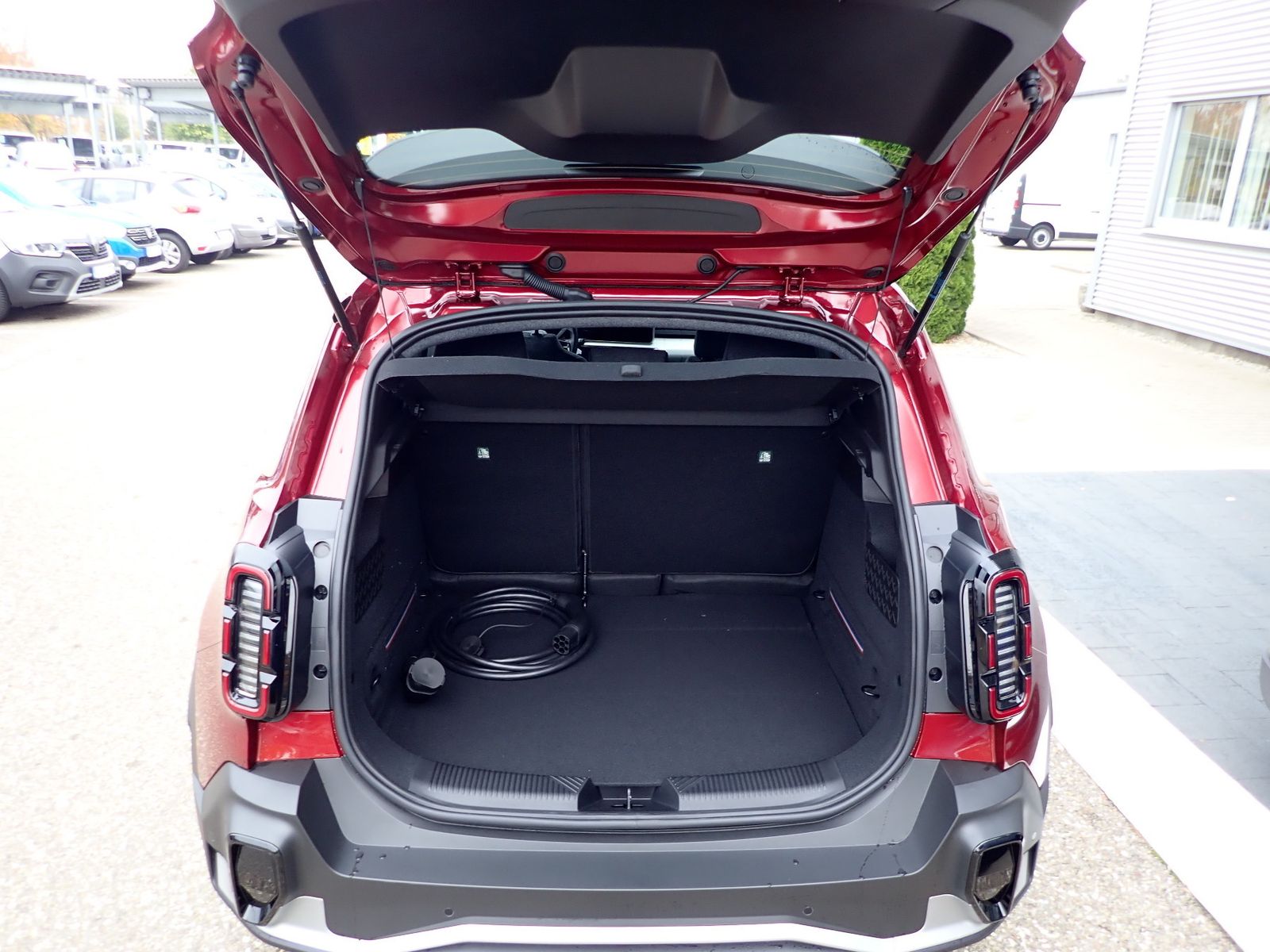 Fahrzeugabbildung Renault R 4 E-Tech elektrisch Evolution 120 Urban Rangeg