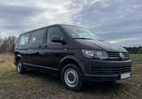 Volkswagen T6 Transporter lang  - schwarze Volkswagen T6 Transporter