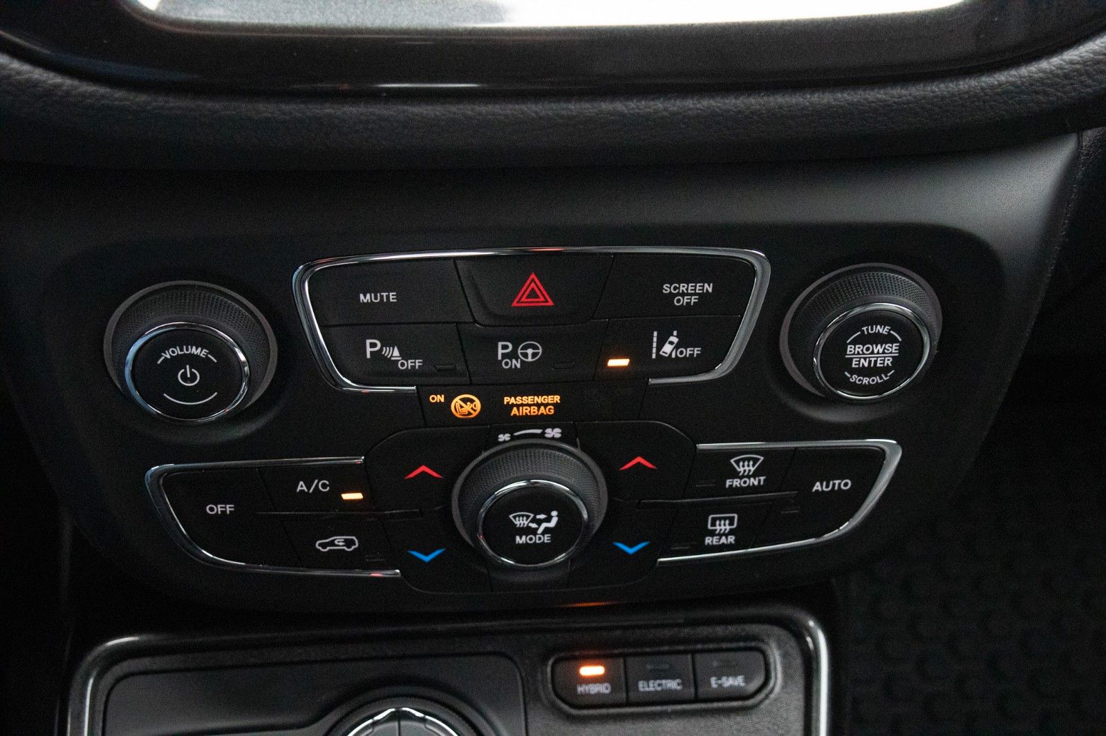 Fahrzeugabbildung Jeep Compass S PHEV 4WD AT*Pano*Temp*Navi*Leder*LED