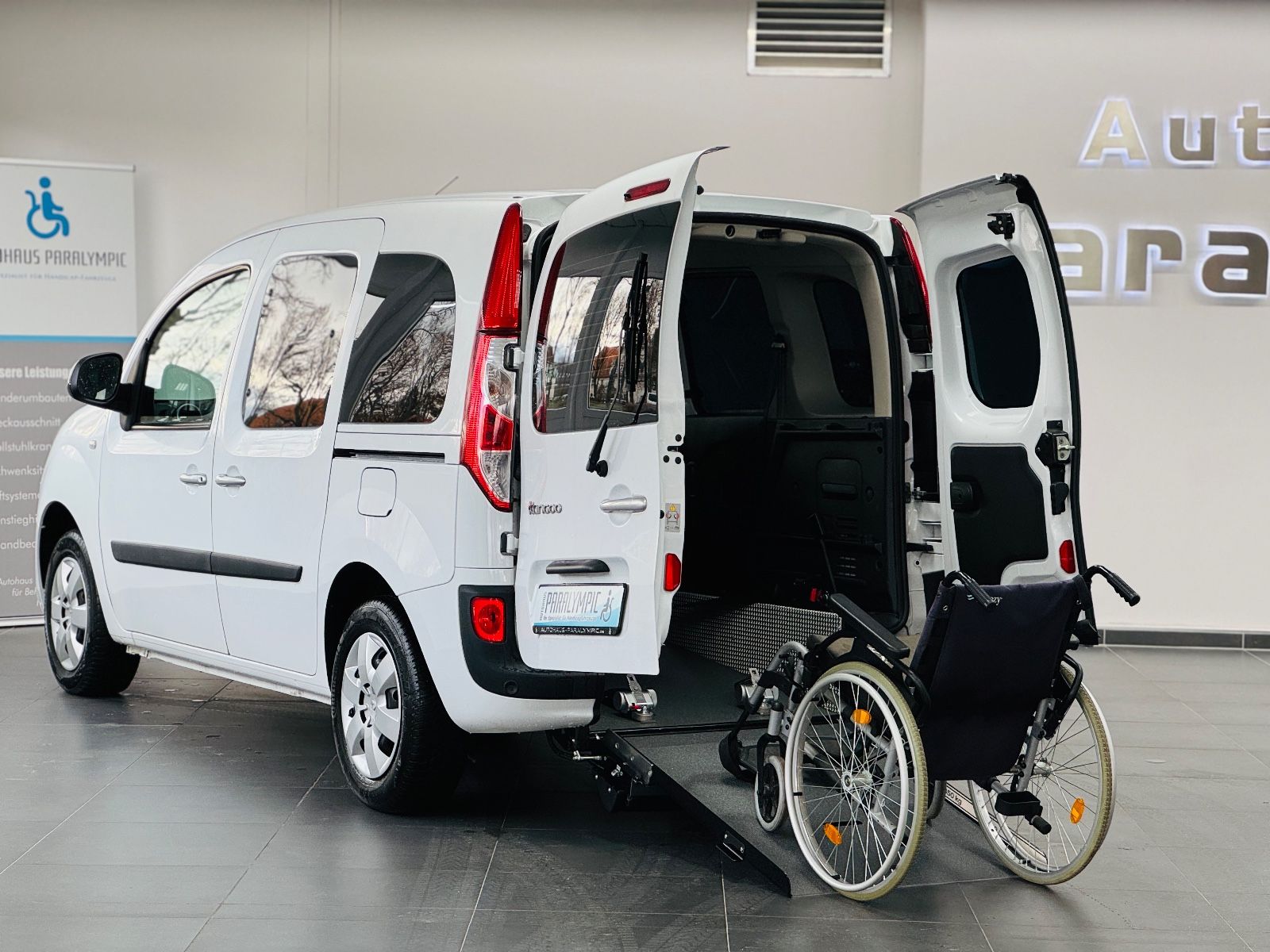 Renault Kangoo Experience Behindertengerecht-Rampe