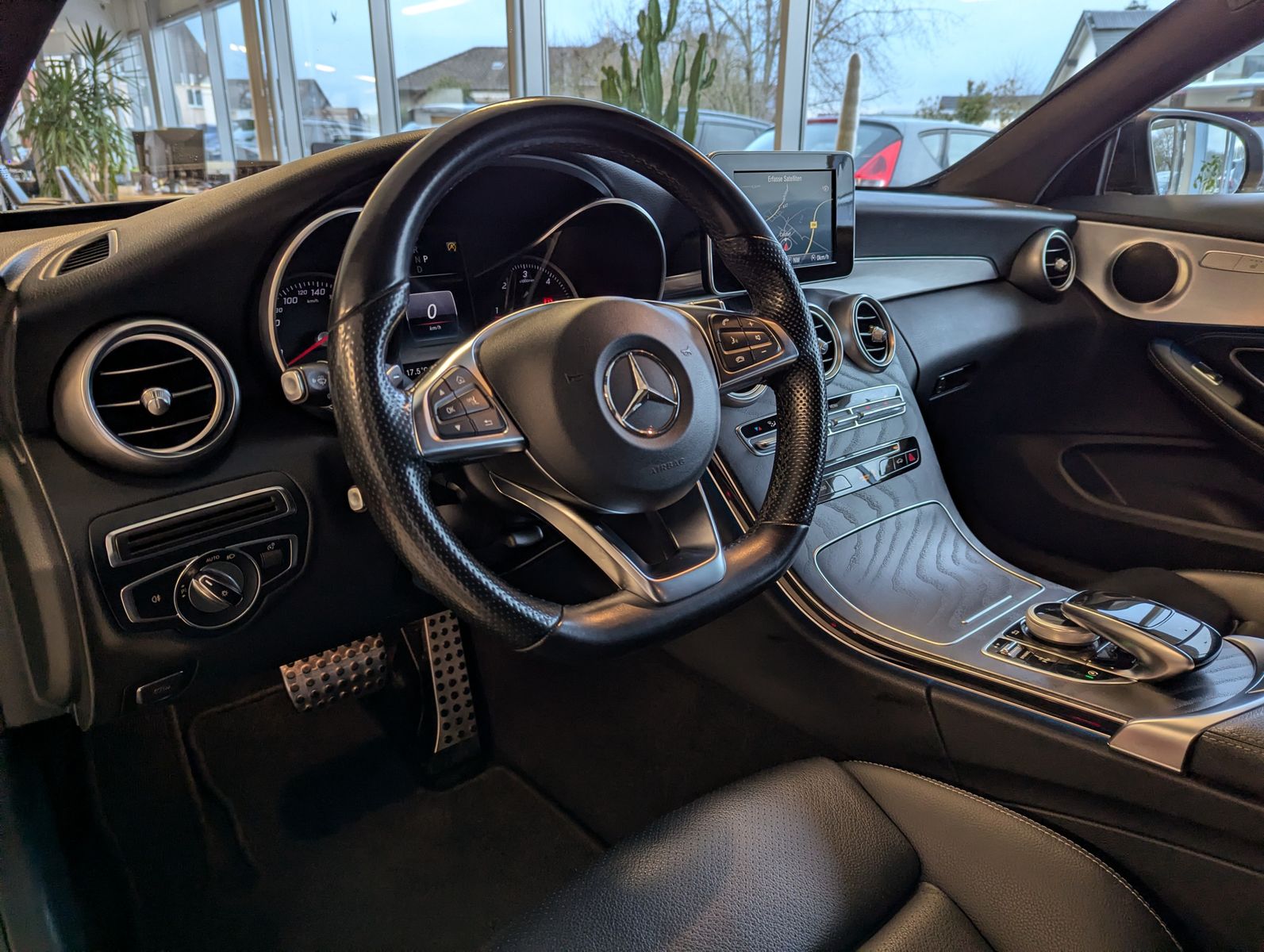 MERCEDES-BENZ C 250 d Coupe AMG-Line LED-ILS Leder Night Cam - Image 19