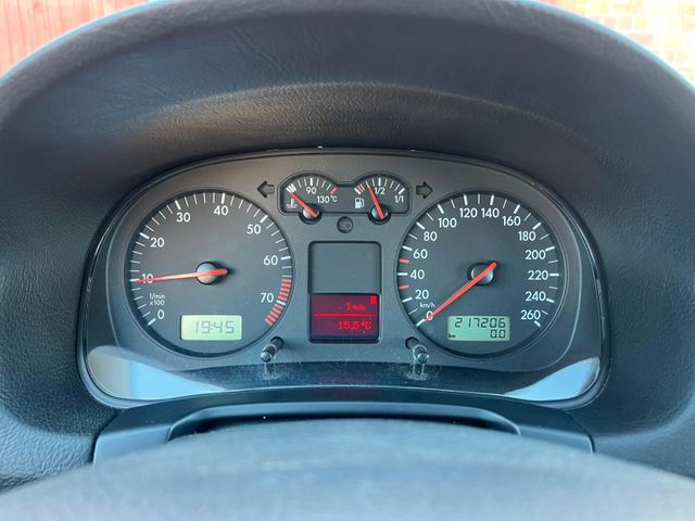VW Golf 1.6*KLIMA*TÜV/AU NEU* Bild 13
