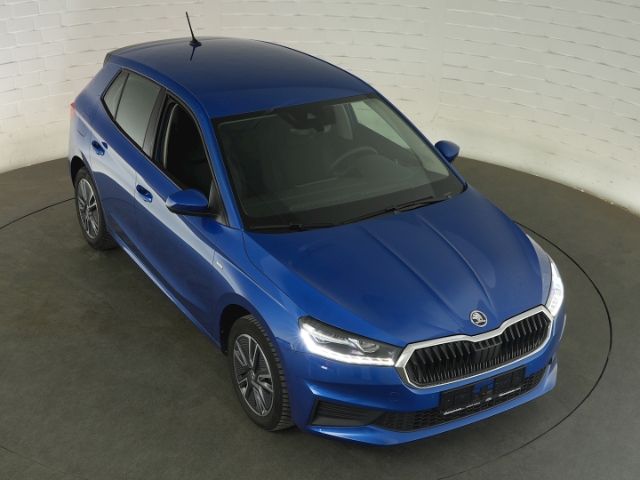 Fabia TOUR TSI+LED LICHT+PARKPILOT VO+HI+SITZHEI
