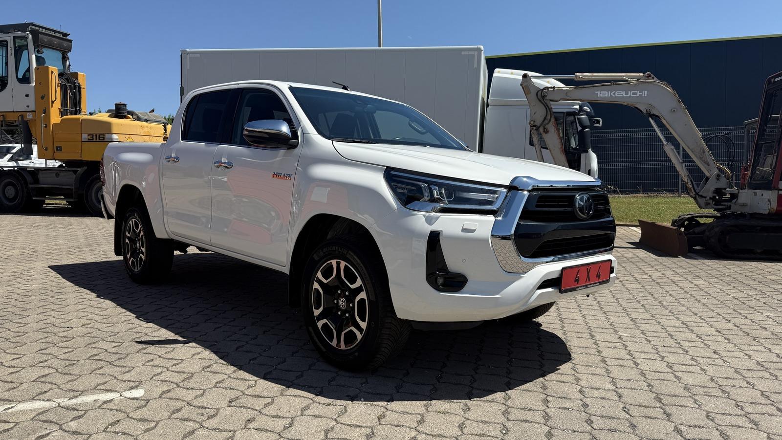 Toyota Hilux Double Cab 4x4 Klima Rfk Tempomat AHK