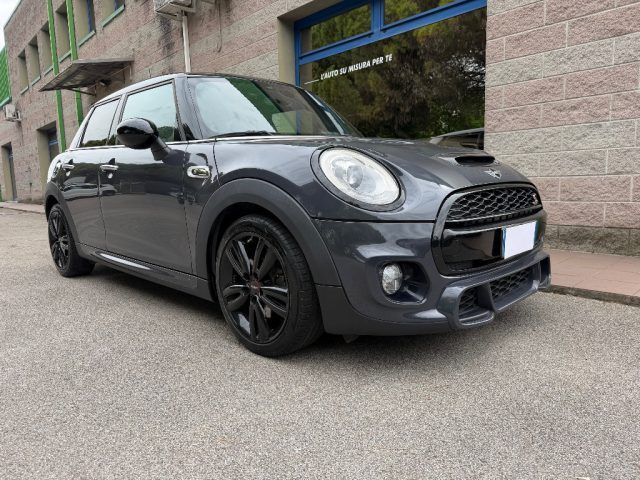 MINI MINI Cooper S 0 192CV 5 PORTE NAVIGATORE CERCHI 