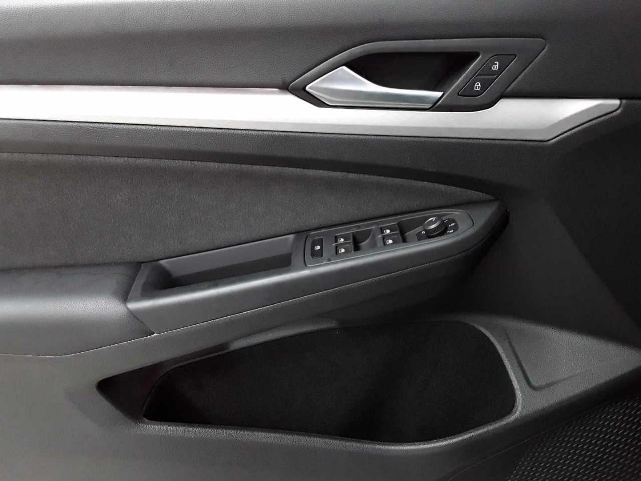 Volkswagen Golf 1.5 eTSI OPF DSG Life SHZ ACC APP, миниатюра 17