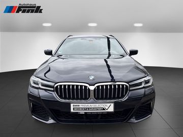 BMW 530d xDrive Touring A M Sportpaket Head-Up DAB