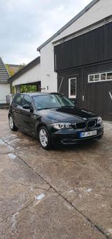 BMW E87 116i 1er - BMW: 1er E87