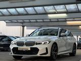 BMW 330e Touring M-Sportpaket AHK/ACC/HUD/360/AdaLED - gebrauchte BMW Kombis