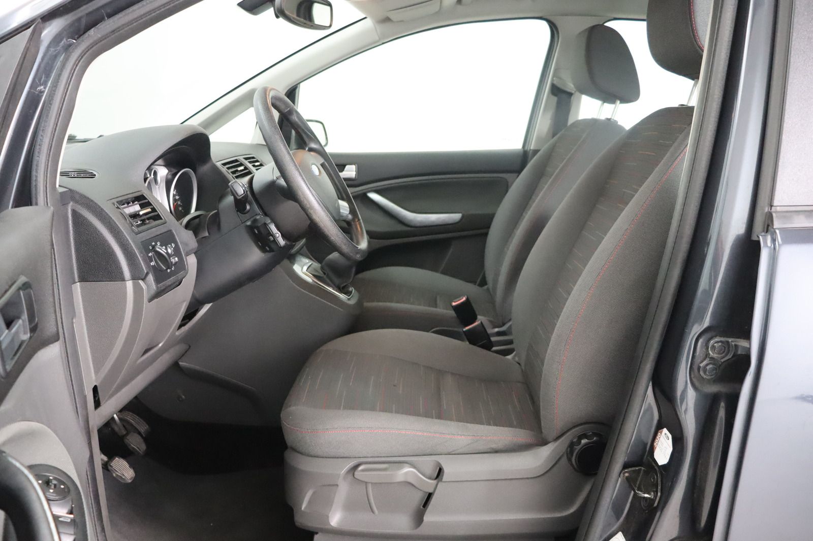 Fahrzeugabbildung Ford C-MAX 1.6 * Klima *