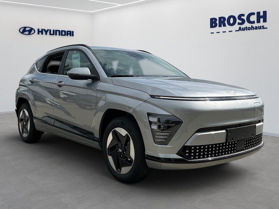 Fahrzeugabbildung Hyundai KONA EV 48kWh TREND ASSIS-P BOSE+V2L 377KM-RANGE