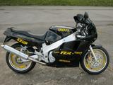 Yamaha FZR 1000 EXUP Genesis Sportklassiker Top - Offers matching your search criteria