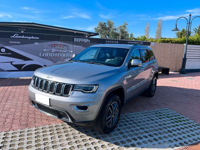 Jeep Grand Cherokee Grand Cherokee 3.0 V6 CRD 25