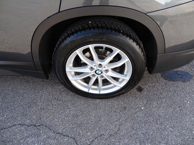 Fahrzeugabbildung BMW X1 sDrive 18 i Advantage/1.Hd/Pano/AHK/Kam/Navi/