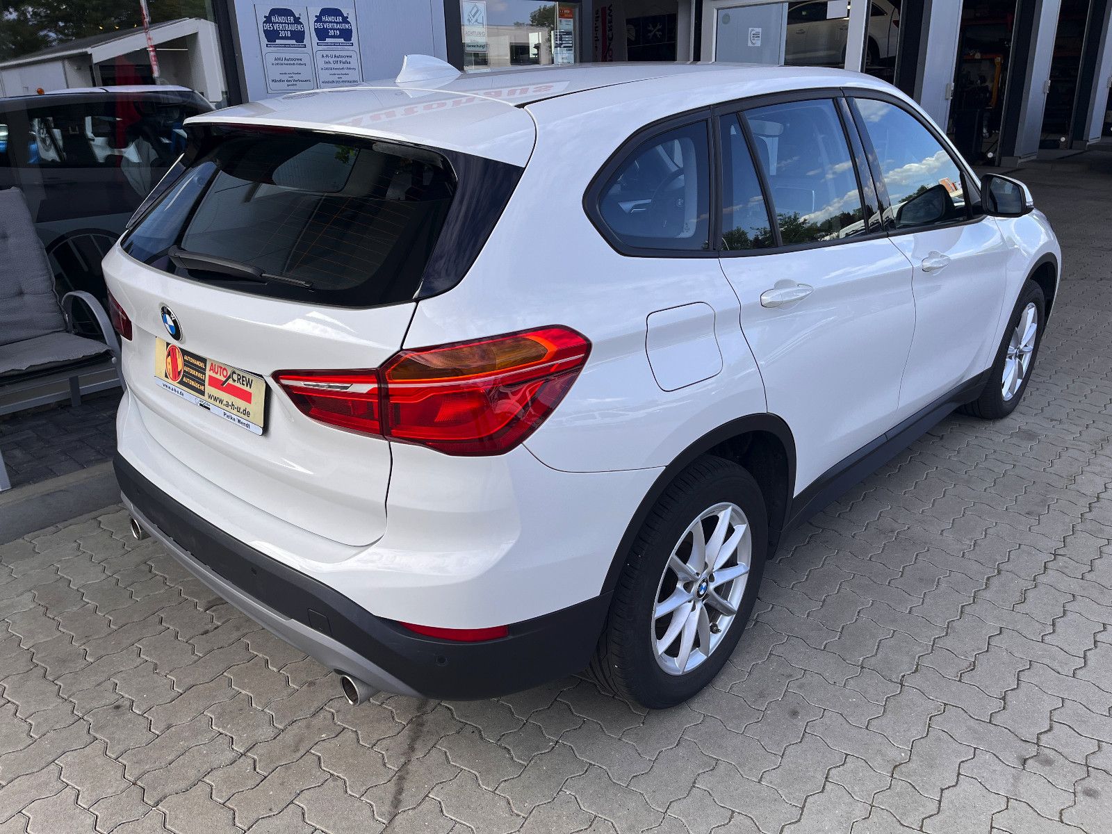 Fahrzeugabbildung BMW X1 sDrive 18 d