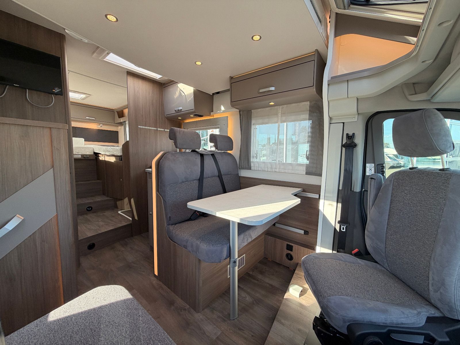 Fahrzeugabbildung Carado Edition26 T - Ford 447 - Sie sparen: 8.896€ !