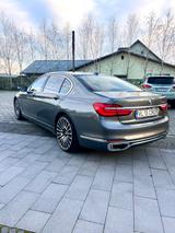 BMW 740Le G12/Hybrid/sky lounge/xdrive/326 CP 2.0  - BMW 7er Reihe Plug-in Hybrid (PHEV) Gebrauchtwagen