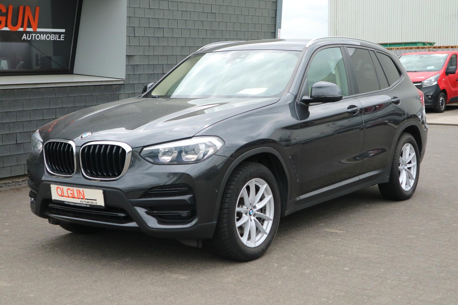 BMW X3 sDrive d *LEDER*AHL*KAMERA*LED*NAVI*SHZ*