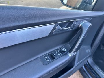 Volkswagen Passat Variant - 8