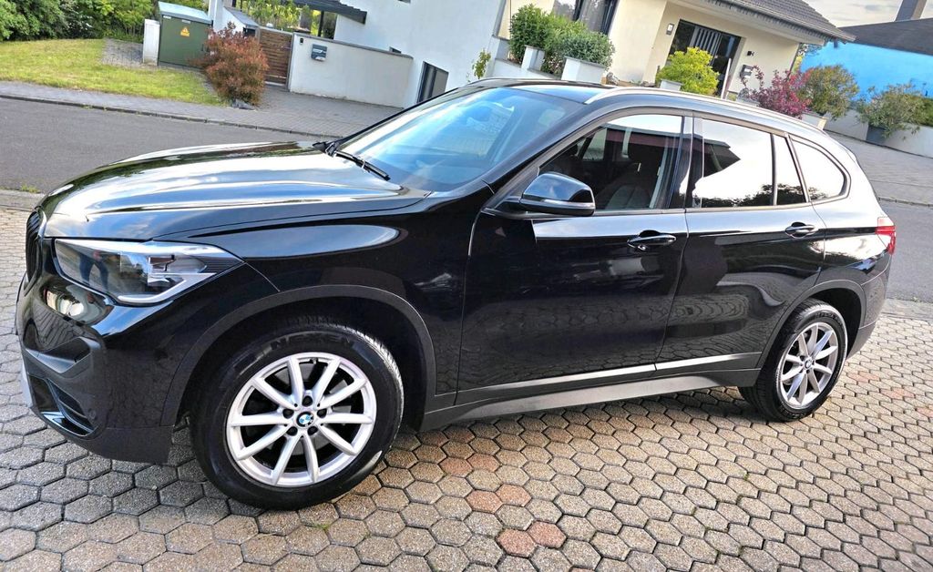 Image of BMW X1