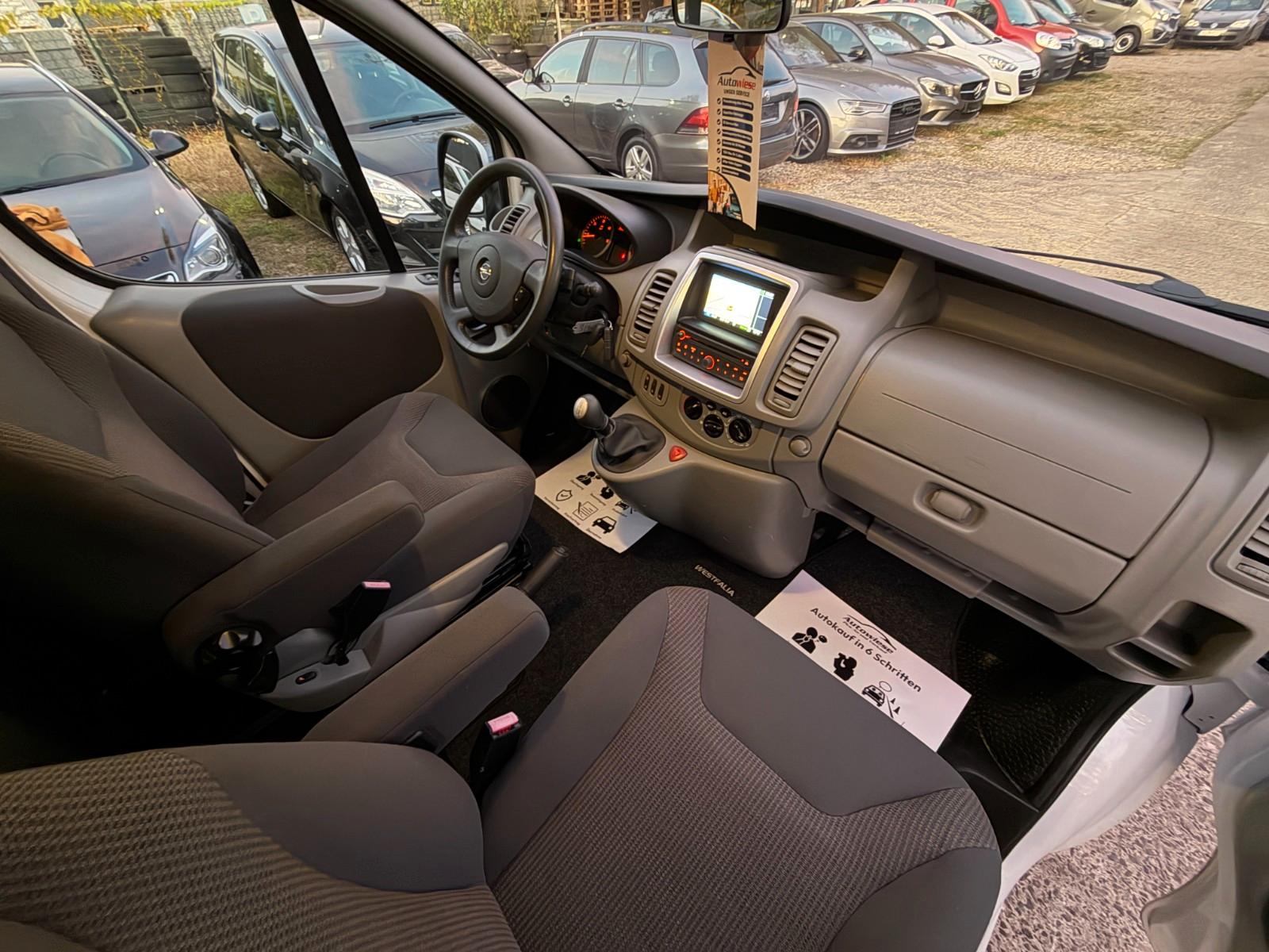 Opel Vivaro Life Cosmo Westfalia 2.5 CDTI 145 ch BVM / 7 places / Couchage + Table / Store / Chauffage auxiliaire