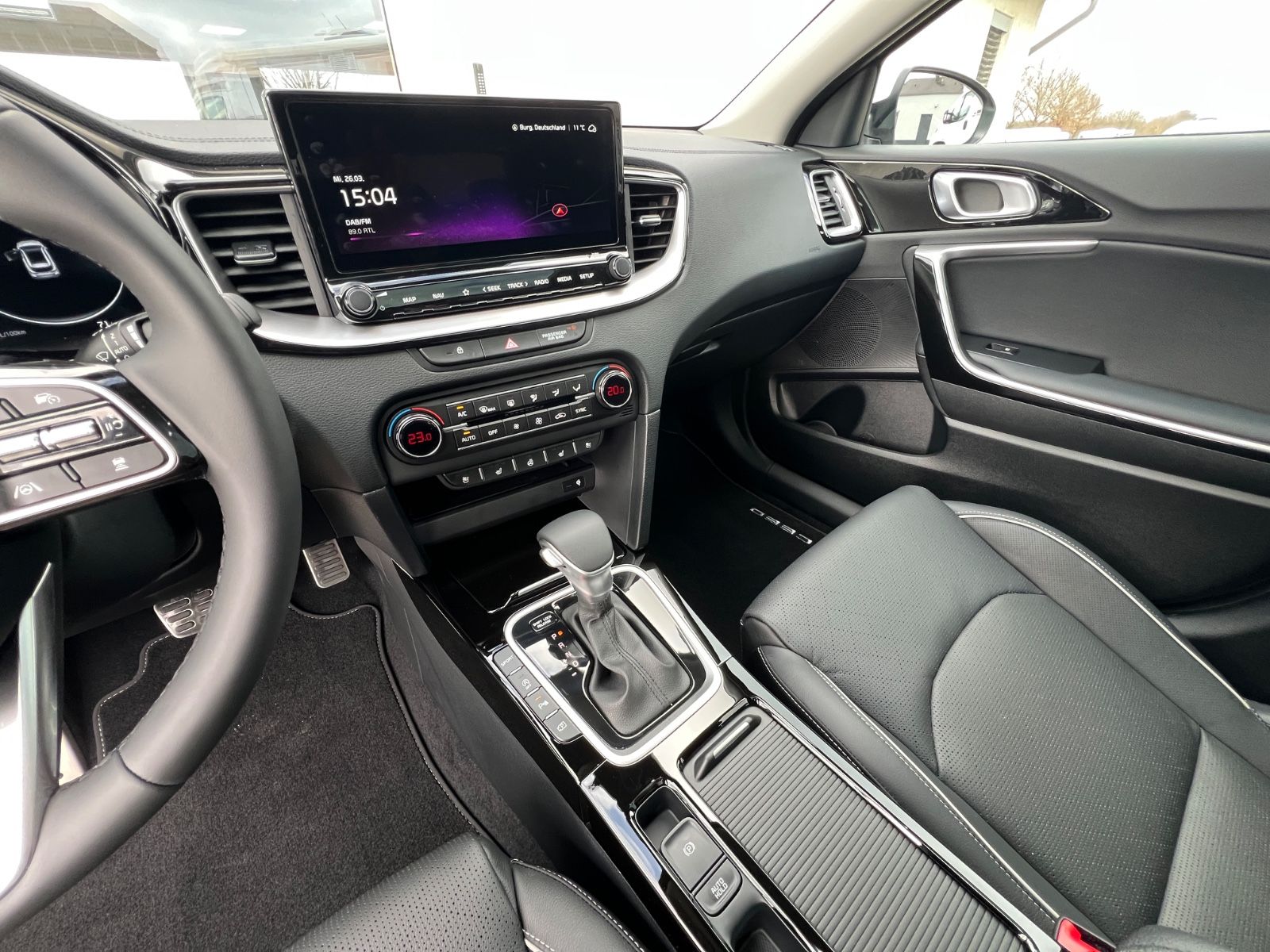 Fahrzeugabbildung Kia CEED 1.5T 140 DCT7 PLAT GD