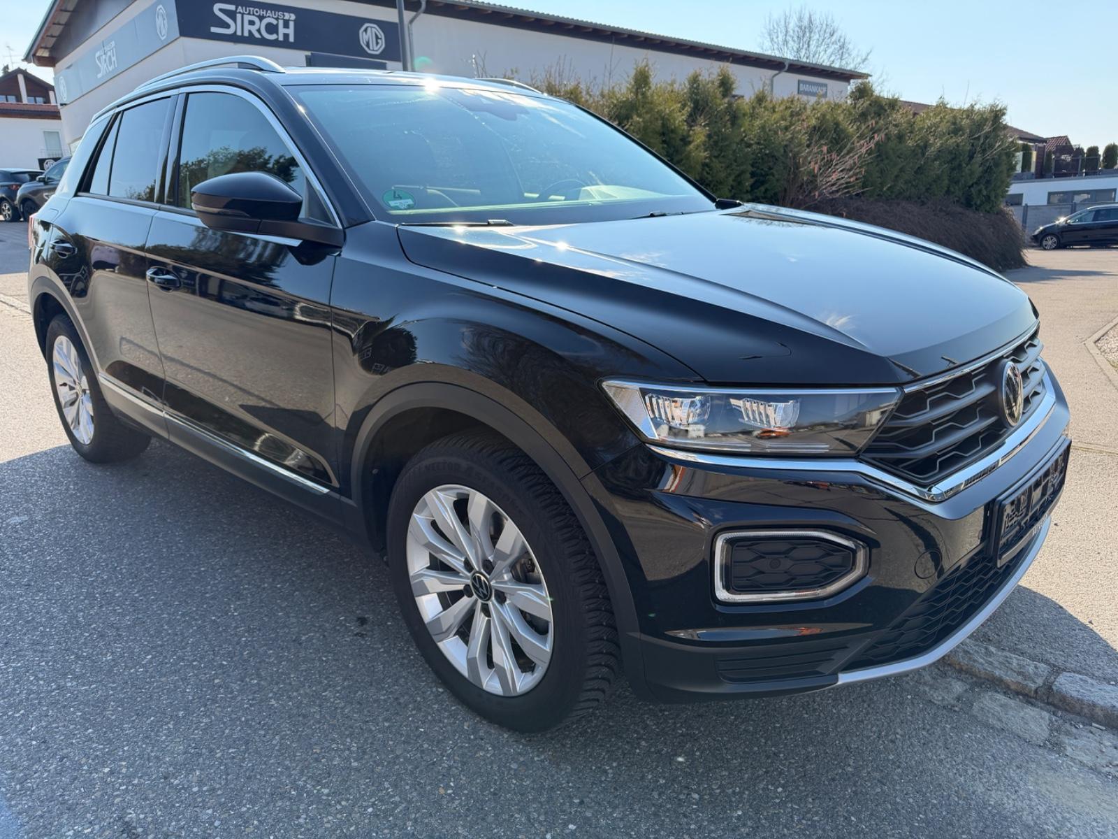 Volkswagen T-Roc Sport 4Motion ACC/NAVI/PANO/1.Hd