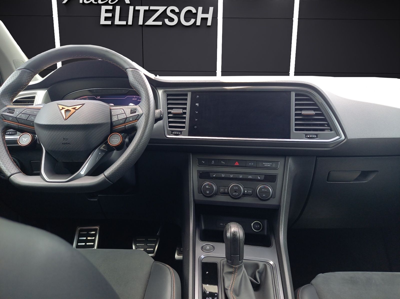 Fahrzeugabbildung CUPRA Ateca 4Drive 2.0 TSI DSG PANO BEATS ACC