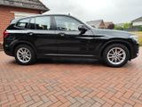BMW X3 xDrive20d AT - - BMW X3: At